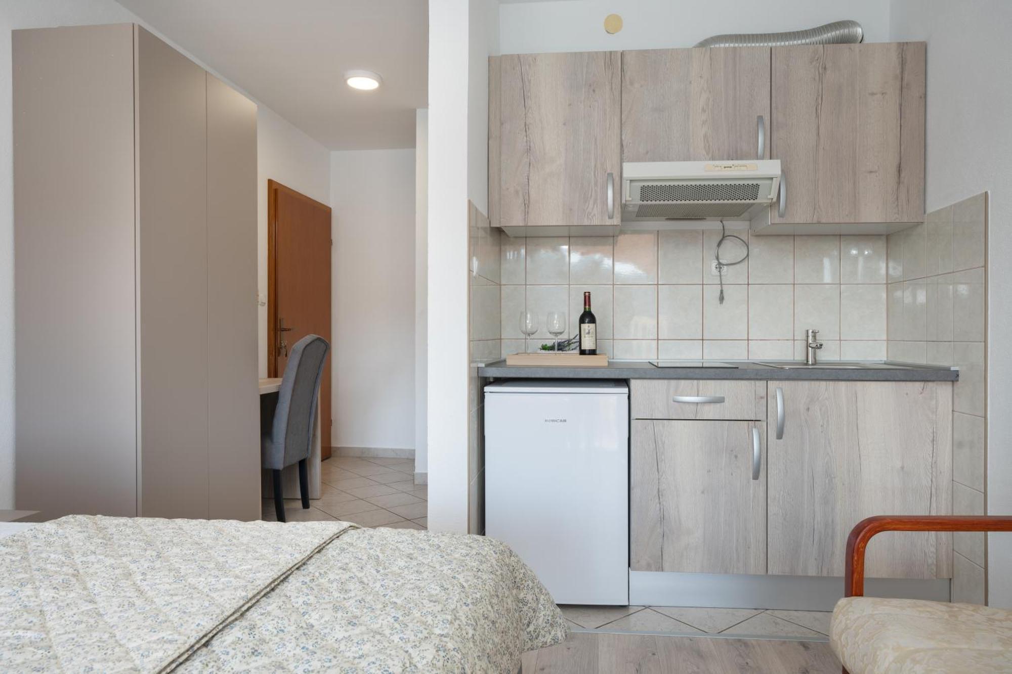 Apartments Obradovic Neum Luaran gambar