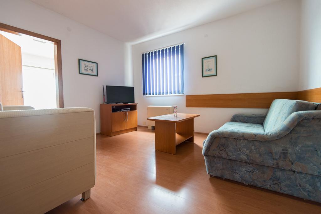 Apartments Obradovic Neum Luaran gambar